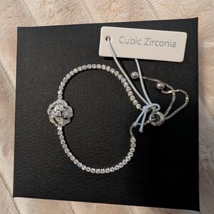 Elegant Silver Cubic Zirconia Bracelet